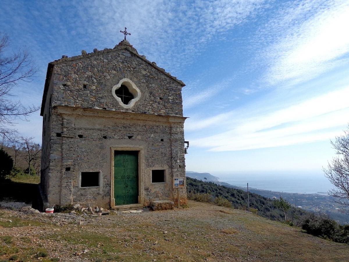 B&B Ca Da Franca Toirano Exteriér fotografie